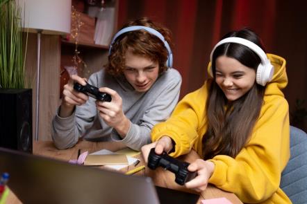 Play Free Online Games to Earn Money